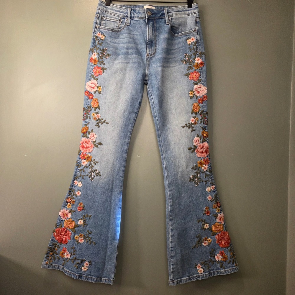 Free People Driftwood Farrah Women's Flare Jeans 31x34 Embroidered Flowers